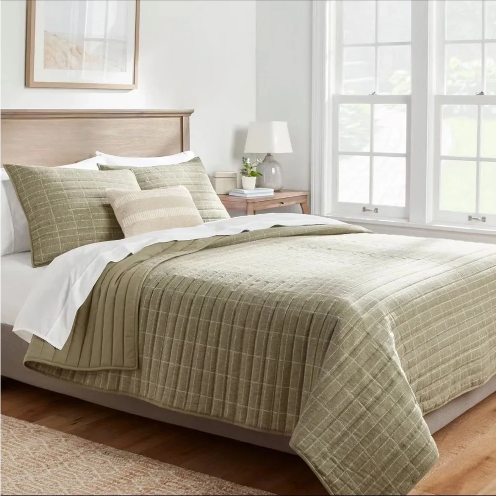 NWT Full/Queen Flannel Windowpane Quilt Dark Green - Threshold